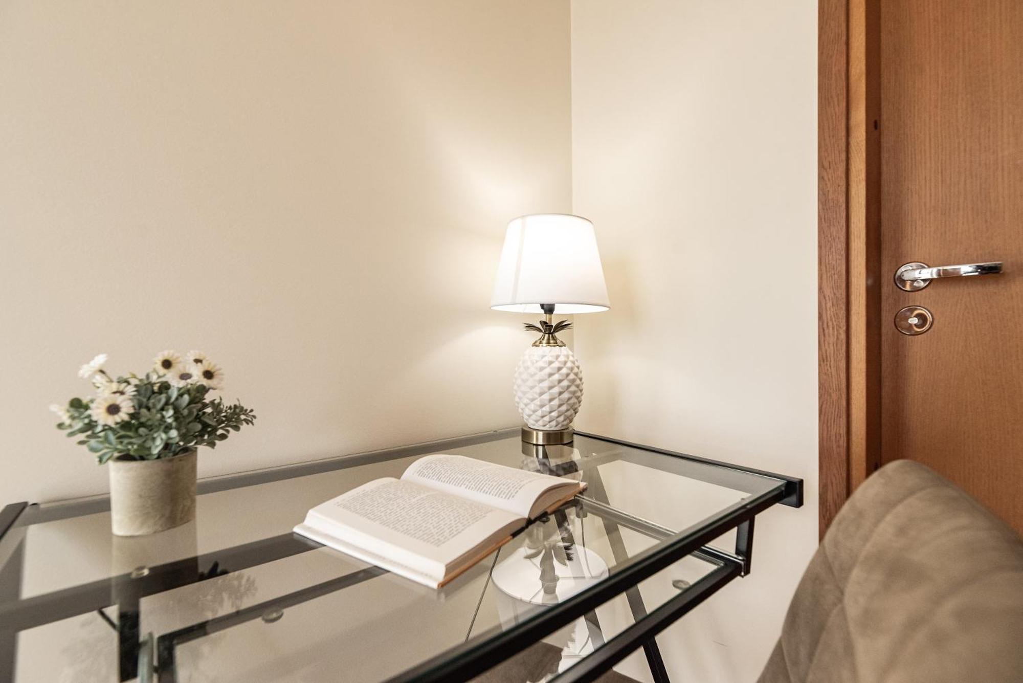 Airhome - The Admiral House