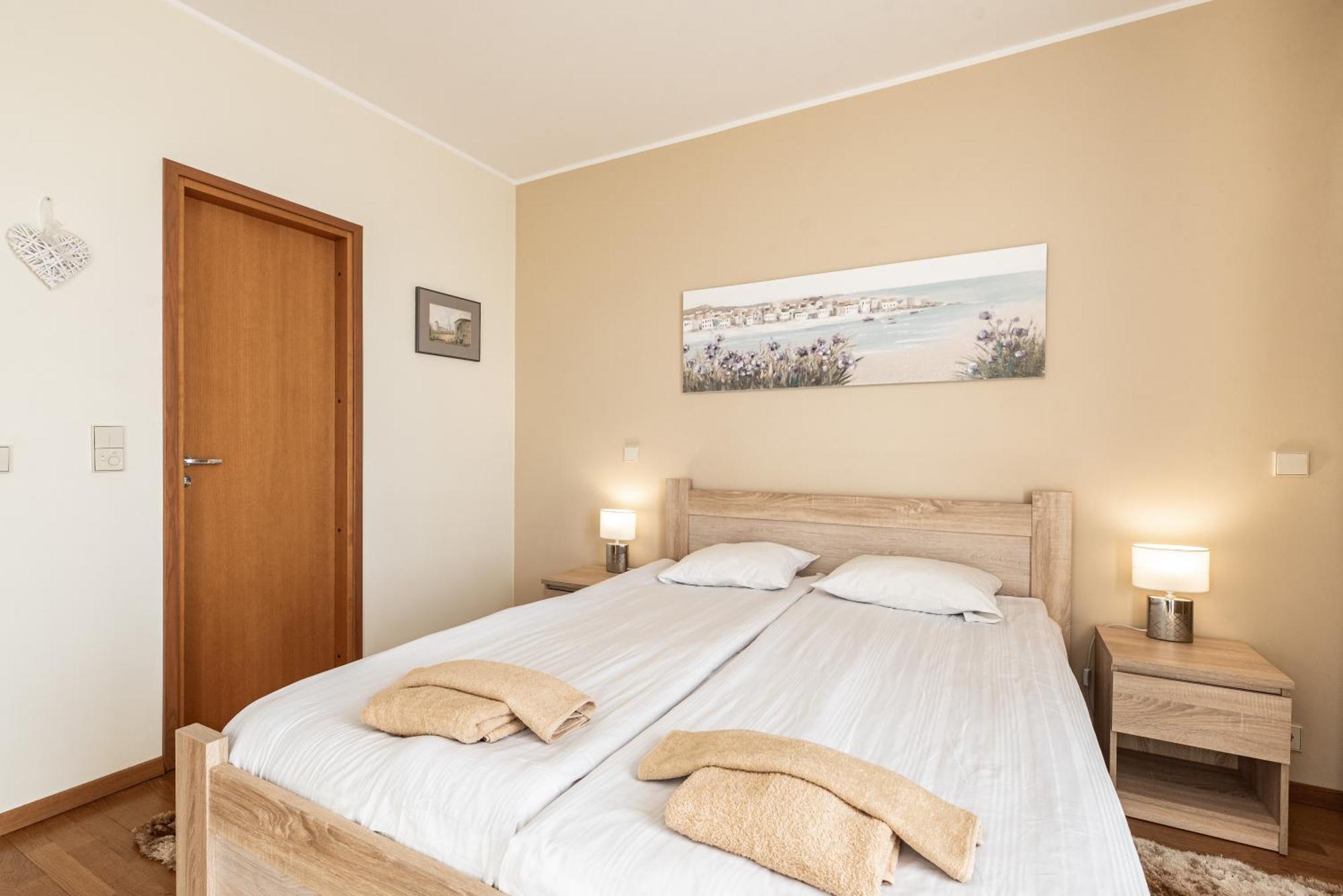 Airhome - The Admiral House