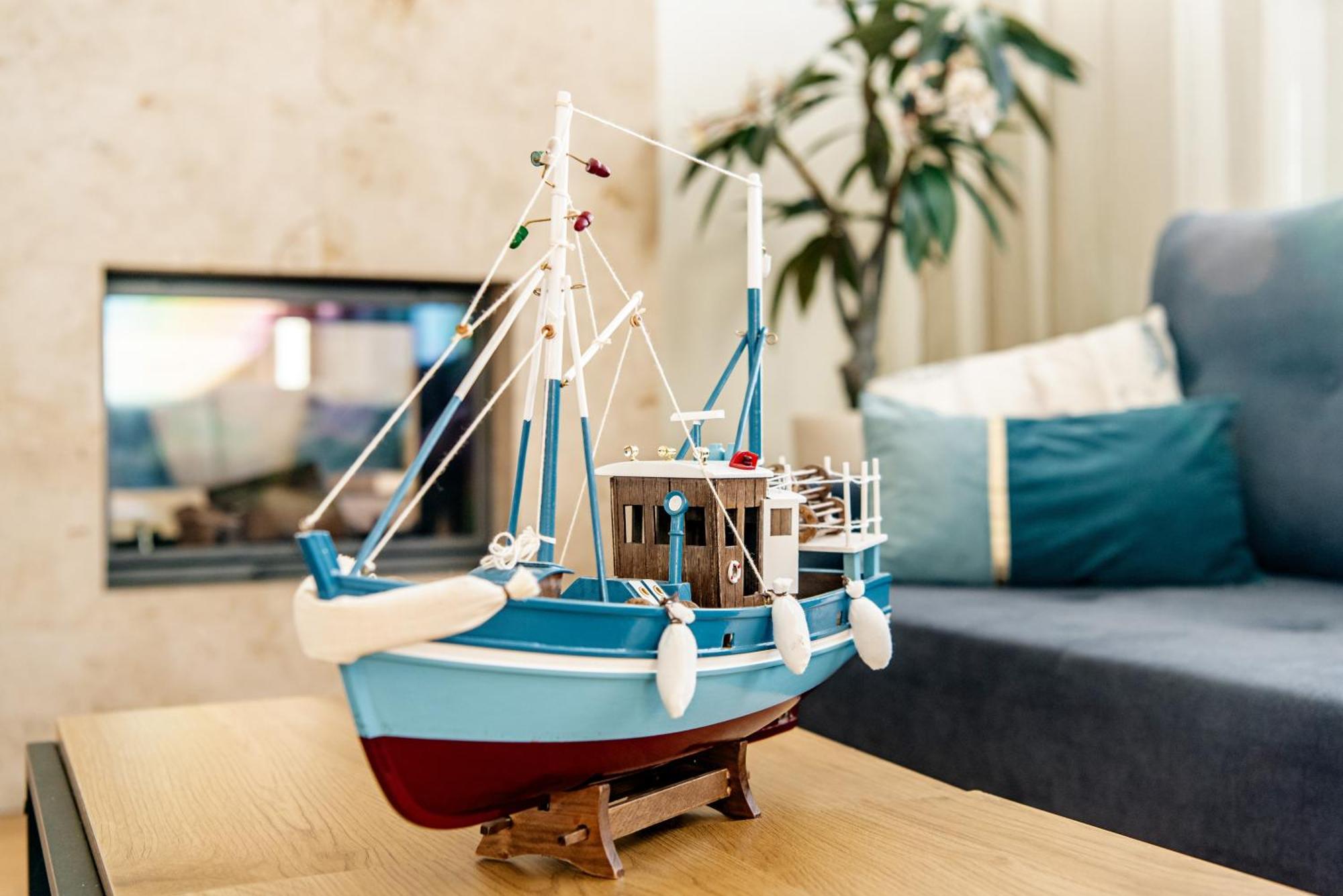 Airhome - The Admiral House Korter